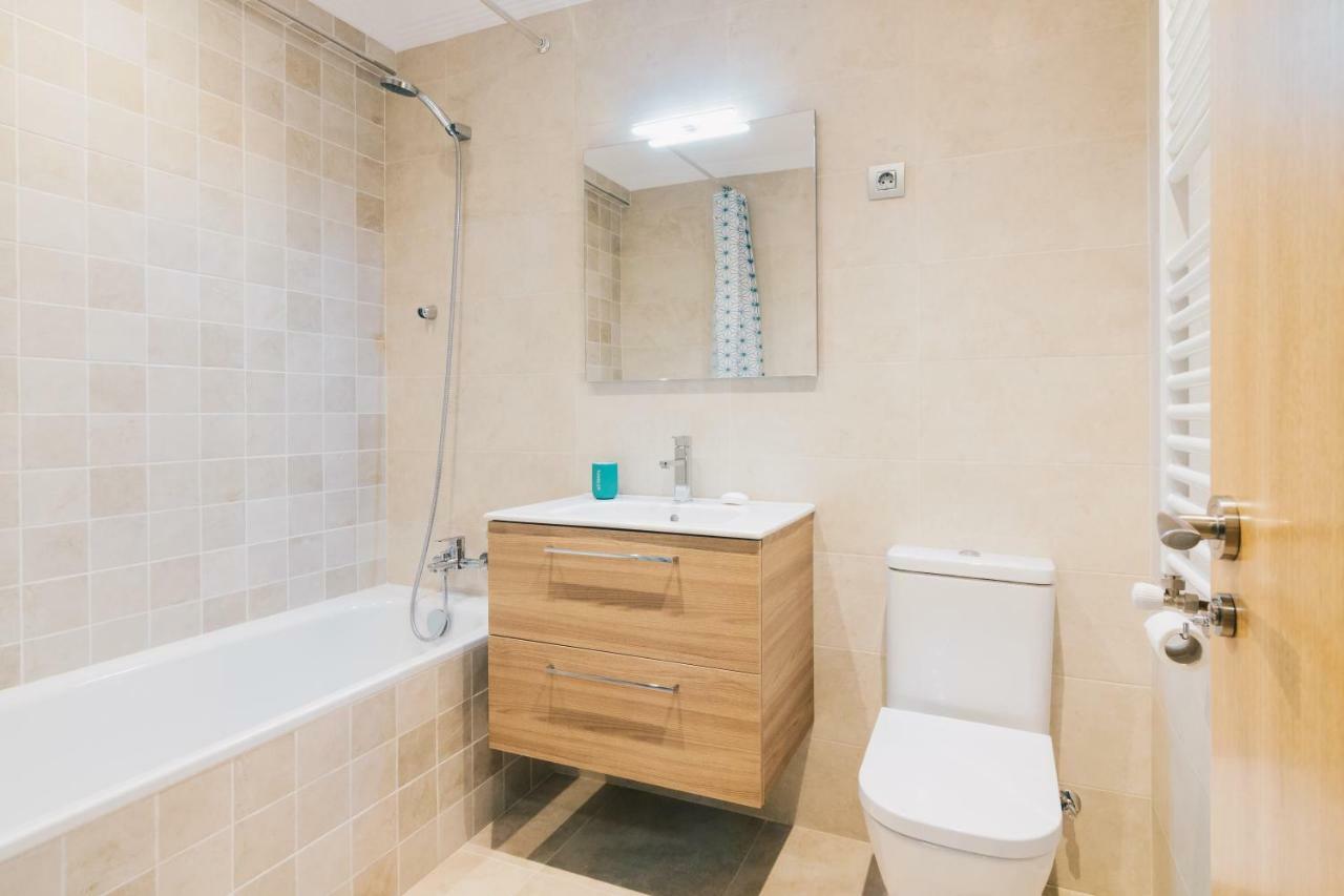 Amalur Apartment By People Rentals บิลเบา ภายนอก รูปภาพ